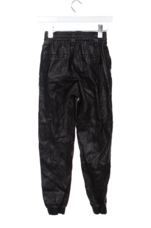 Női nadrág Bershka, Méret XXS, Szín Fekete, Ár 4 299 Ft