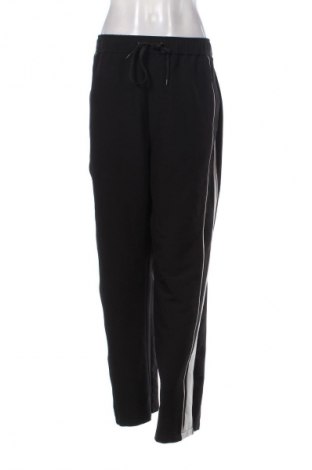 Dámske nohavice Bershka, Veľkosť L, Farba Čierna, Cena  19,61 €