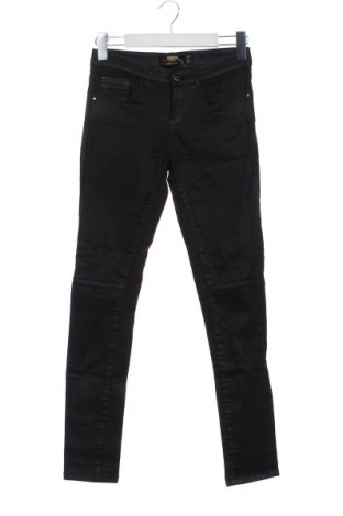 Dámské kalhoty  Bershka, Velikost XS, Barva Černá, Cena  367,00 Kč