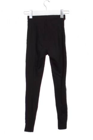 Női nadrág Bershka, Méret XS, Szín Fekete, Ár 5 800 Ft