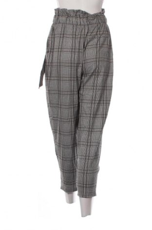 Дамски панталон Bershka, Размер M, Цвят Многоцветен, Цена 11,99 лв.