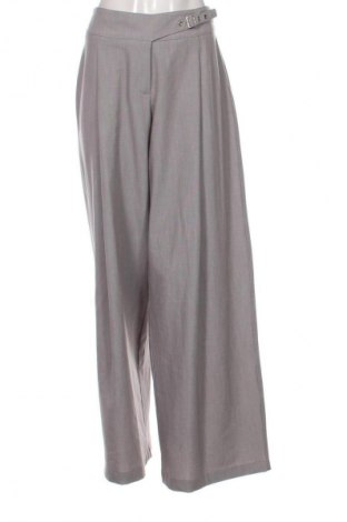 Дамски панталон Bershka, Размер XL, Цвят Сив, Цена 28,88 лв.