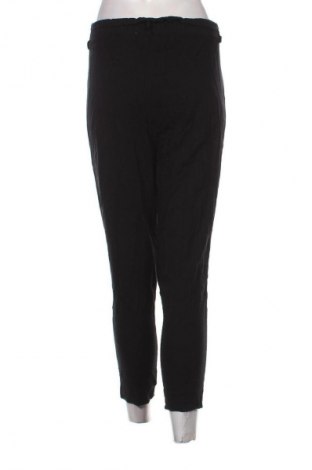 Damenhose Bershka, Größe L, Farbe Schwarz, Preis 15,00 €