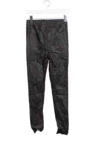 Γυναικείο παντελόνι Clockhouse, Μέγεθος S, Χρώμα Πολύχρωμο, Τιμή 5,99 €