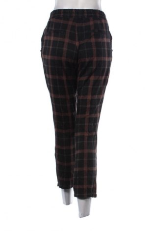 Damenhose Essentials, Größe S, Farbe Mehrfarbig, Preis € 6,99