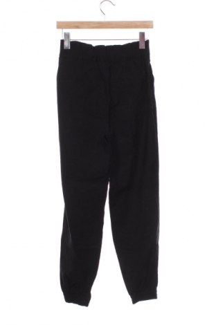 Dámské kalhoty  F&F, Velikost XS, Barva Černá, Cena  367,00 Kč