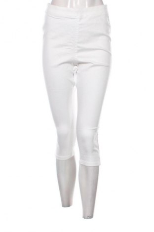 Дамски панталон F&F, Размер M, Цвят Бял, Цена 28,99 лв.