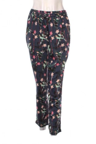 Дамски панталон Garcia Jeans, Размер S, Цвят Многоцветен, Цена 15,99 лв.