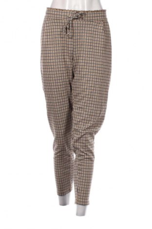 Γυναικείο παντελόνι Gina, Μέγεθος 3XL, Χρώμα Πολύχρωμο, Τιμή 7,99 €