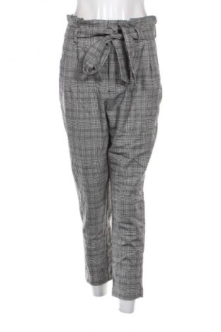 Pantaloni de femei H&M, Mărime M, Culoare Multicolor, Preț 69,99 Lei
