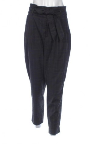 Дамски панталон H&M, Размер L, Цвят Многоцветен, Цена 20,00 лв.