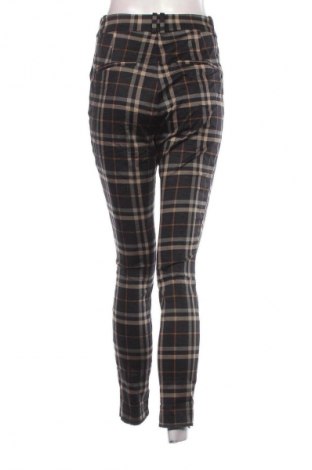 Női nadrág H&M, Méret M, Szín Sokszínű, Ár 2 589 Ft