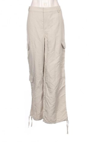 Γυναικείο παντελόνι H&M, Μέγεθος XL, Χρώμα  Μπέζ, Τιμή 23,53 €