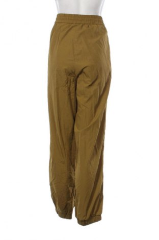 Γυναικείο παντελόνι H&M, Μέγεθος M, Χρώμα Πράσινο, Τιμή 15,00 €
