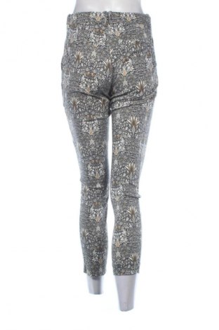 Dámské kalhoty  H&M, Velikost M, Barva Vícebarevné, Cena  367,00 Kč