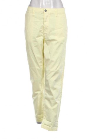 Γυναικείο παντελόνι KIKISIX, Μέγεθος XL, Χρώμα Κίτρινο, Τιμή 20,97 €