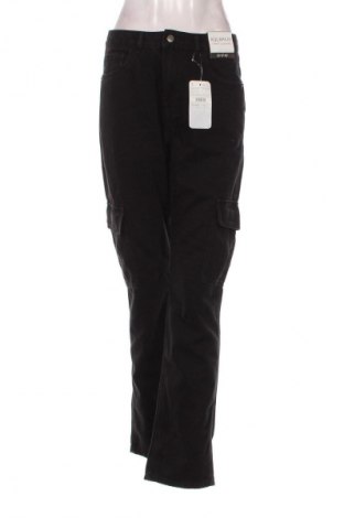 Dámske nohavice LC Waikiki, Veľkosť L, Farba Čierna, Cena  39,39 €