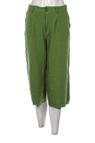 Pantaloni de femei LC Waikiki, Mărime M, Culoare Verde, Preț 126,32 Lei