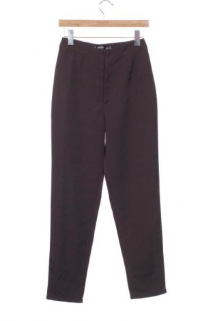 Damskie spodnie Missguided, Rozmiar XS, Kolor Szary, Cena 107,13 zł