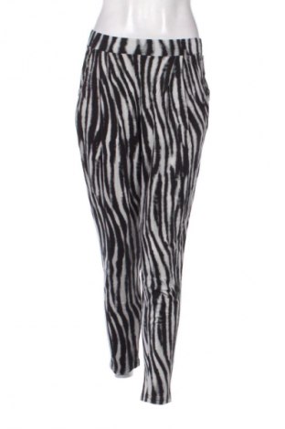 Γυναικείο παντελόνι Now, Μέγεθος M, Χρώμα Πολύχρωμο, Τιμή 15,00 €