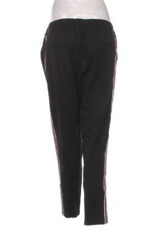 Дамски панталон ONLY, Размер XL, Цвят Черен, Цена 18,99 лв.