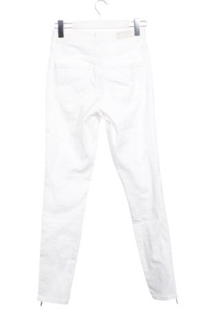 Damenhose ONLY, Größe XS, Farbe Weiß, Preis € 14,00