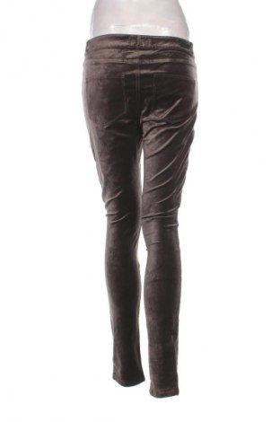 Дамски панталон Paige, Размер M, Цвят Сив, Цена 29,01 лв.