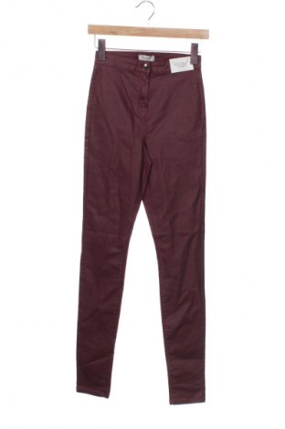 Damskie spodnie Papaya, Rozmiar XS, Kolor Czerwony, Cena 105,70 zł