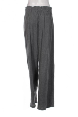 Дамски панталон Promod, Размер XL, Цвят Сив, Цена 30,99 лв.