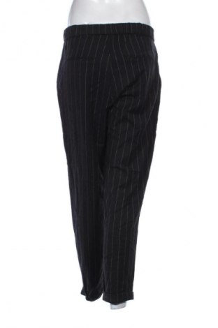 Damenhose Pull&Bear, Größe L, Farbe Mehrfarbig, Preis 8,99 €