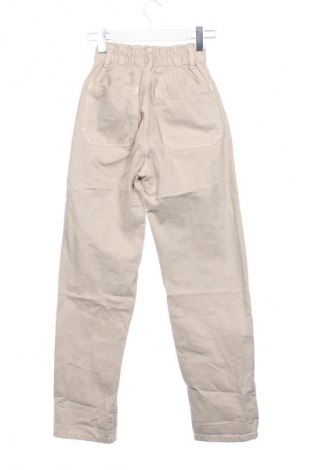 Pantaloni de femei Pull&Bear, Mărime XXS, Culoare Bej, Preț 47,99 Lei