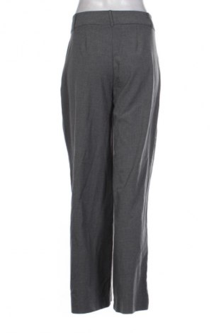 Dámske nohavice Pull&Bear, Veľkosť M, Farba Sivá, Cena  14,83 €