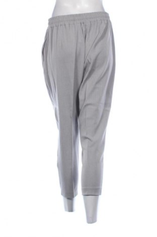 Pantaloni de femei Reserved, Mărime M, Culoare Gri, Preț 76,00 Lei