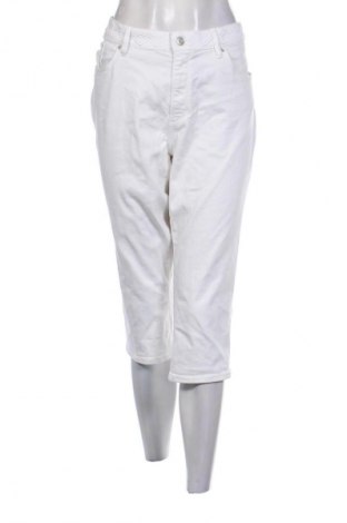 Damenhose S.Oliver, Größe 3XL, Farbe Weiß, Preis 20,99 €