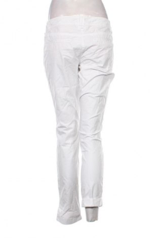 Γυναικείο παντελόνι S.Oliver, Μέγεθος L, Χρώμα Λευκό, Τιμή 20,97 €