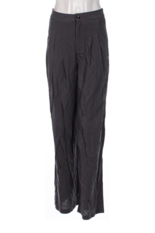 Γυναικείο παντελόνι SHEIN, Μέγεθος S, Χρώμα Γκρί, Τιμή 6,99 €