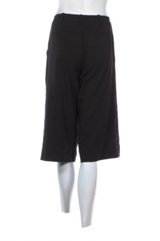 Damskie spodnie Sisley, Rozmiar M, Kolor Czarny, Cena 52,99 zł