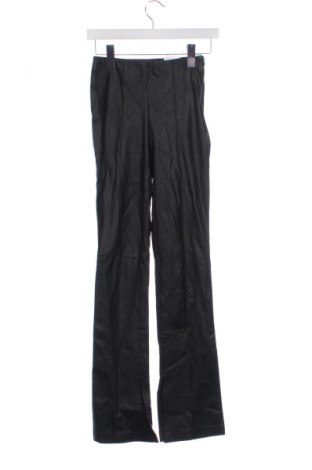 Damenhose Stradivarius, Größe XS, Farbe Schwarz, Preis € 14,77