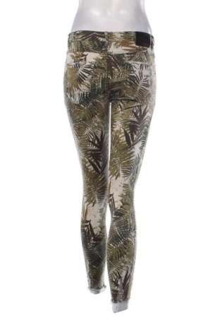 Dámské kalhoty  Stradivarius, Velikost S, Barva Vícebarevné, Cena  366,00 Kč