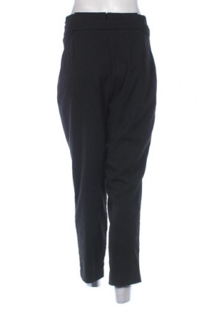 Дамски панталон Stradivarius, Размер M, Цвят Черен, Цена 28,88 лв.