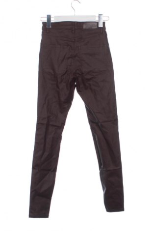 Γυναικείο παντελόνι Stradivarius, Μέγεθος XS, Χρώμα Καφέ, Τιμή 14,83 €