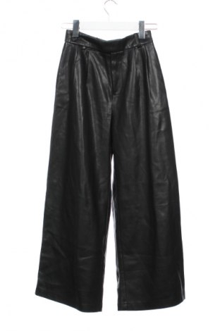 Dámské kalhoty  Stradivarius, Velikost XS, Barva Černá, Cena  367,00 Kč