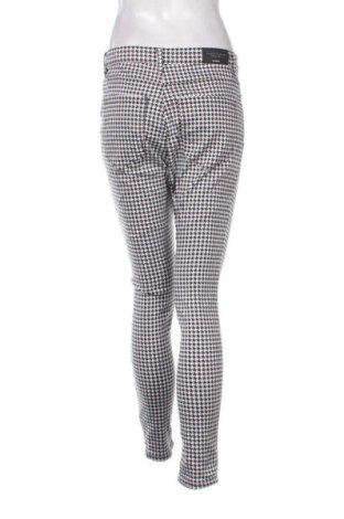 Дамски панталон Stradivarius, Размер L, Цвят Многоцветен, Цена 29,00 лв.