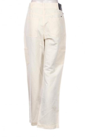 Női nadrág Tommy Hilfiger, Méret L, Szín Ekrü
, Ár 63 919 Ft