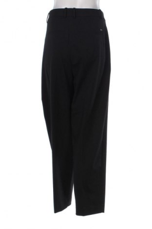 Pantaloni de femei Tommy Hilfiger, Mărime M, Culoare Negru, Preț 241,99 Lei