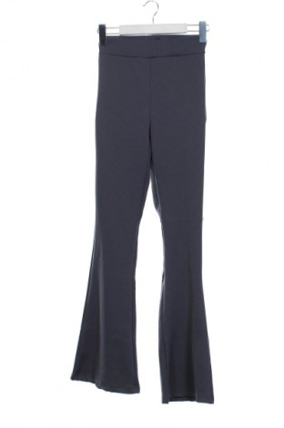 Dámské kalhoty  Trendyol, Velikost XXS, Barva Šedá, Cena  519,00 Kč