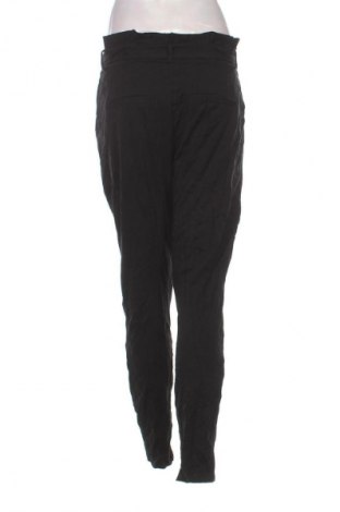 Дамски панталон Vero Moda, Размер L, Цвят Черен, Цена 15,99 лв.