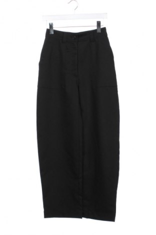 Γυναικείο παντελόνι Weekday, Μέγεθος XS, Χρώμα Μαύρο, Τιμή 14,99 €