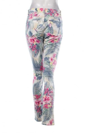 Γυναικείο παντελόνι Woman By Tchibo, Μέγεθος L, Χρώμα Πολύχρωμο, Τιμή 15,35 €