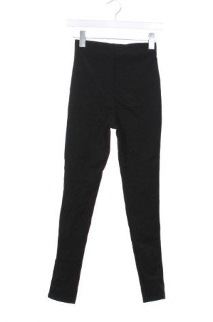 Pantaloni de femei Zara, Mărime XS, Culoare Negru, Preț 62,99 Lei